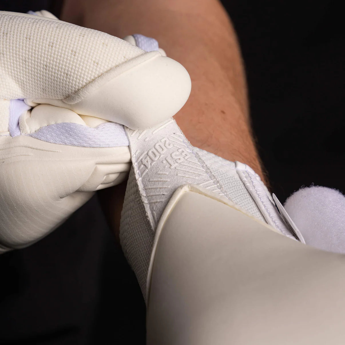 NXT Pro Contra White NGT